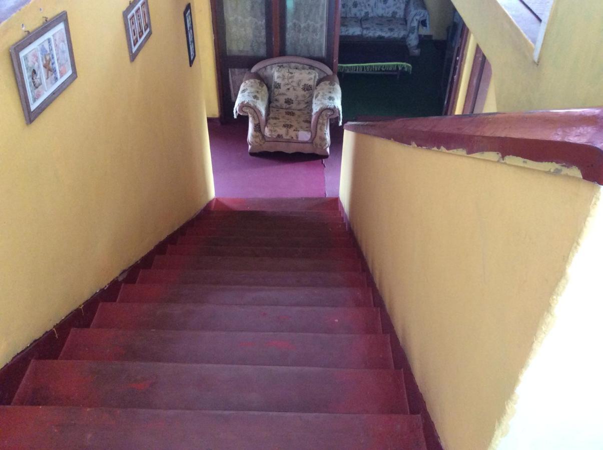 New Rest House Sea View Hotel 尼甘布 外观 照片