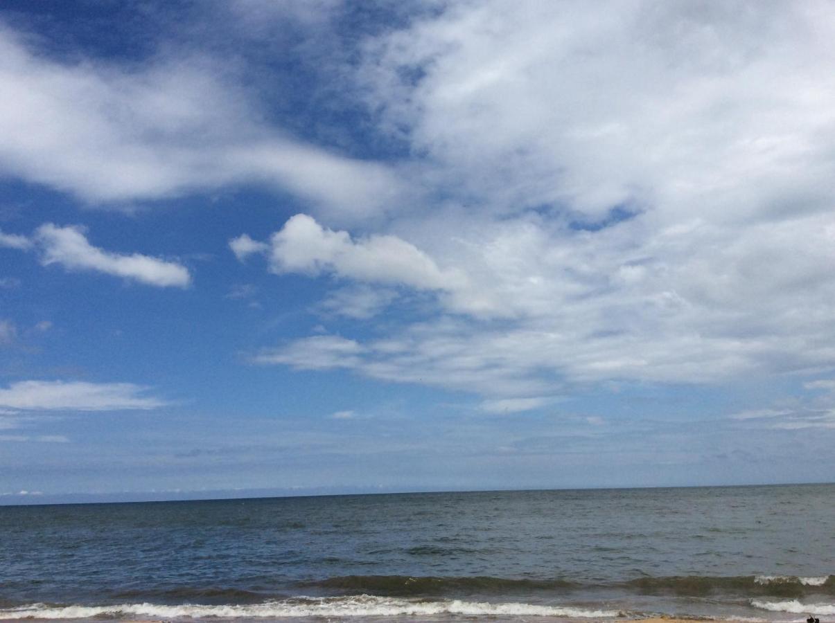 New Rest House Sea View Hotel 尼甘布 外观 照片